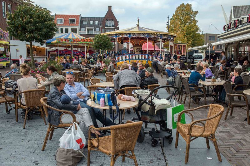 Markt, horeca en terrasjes Asten