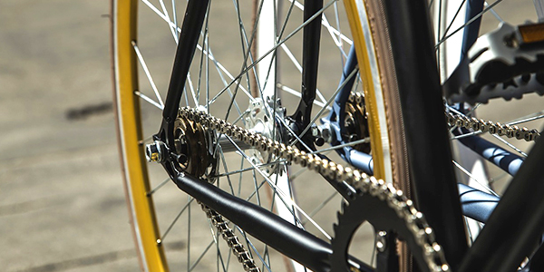Service, dienstverlening, garages en onderhoud omgeving Schaijk