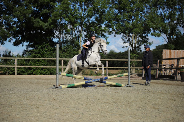 Springen bij Manege Oostmoer