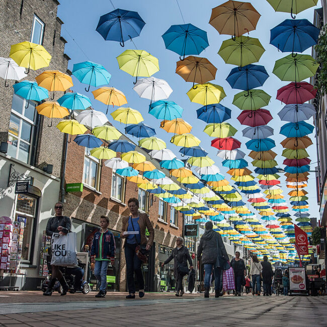 Paraplu's Oosterhout, markt, centrum, winkelen, weekmark, bezienswaardigheden
