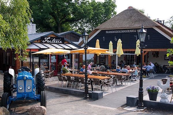 Heerlijke terrasjes Zeewolde. Dineren of een avondje uit.