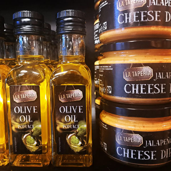 Overheerlijke olijfolie en cheese dips voor uw gezellig avondje thuis