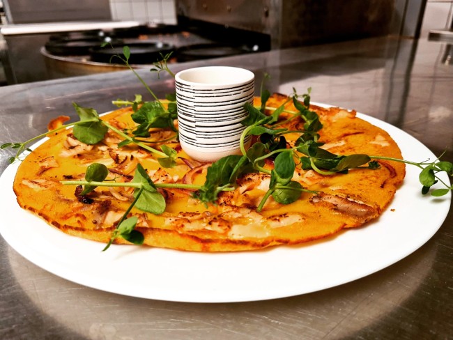 ambachtelijke pannenkoek bij taverne in de brouwerij diessen