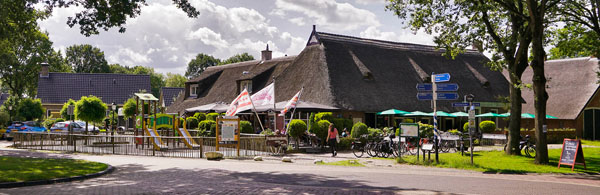 Pannenkoekenboerderij Brinkzicht Gasteren Drenthe van buitenaf