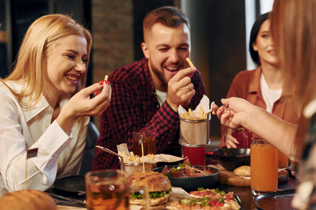 Van shared bites tot de spannende Grill, ontdek verrassende culinaire creaties.