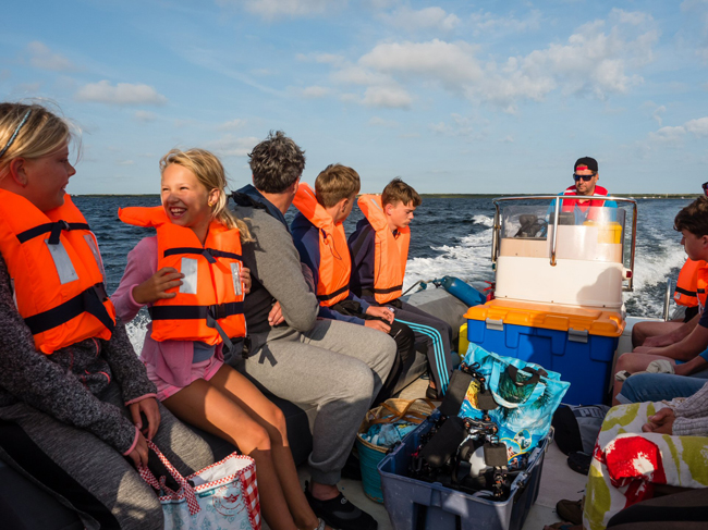 Ervaar het, een snelle boot en snorkelen bij het eilandje 'Ossehoek'