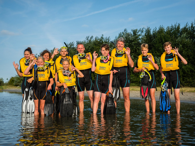 Ontdek het grevelingenmeer, met eigen masker of snorkel of huur je gear