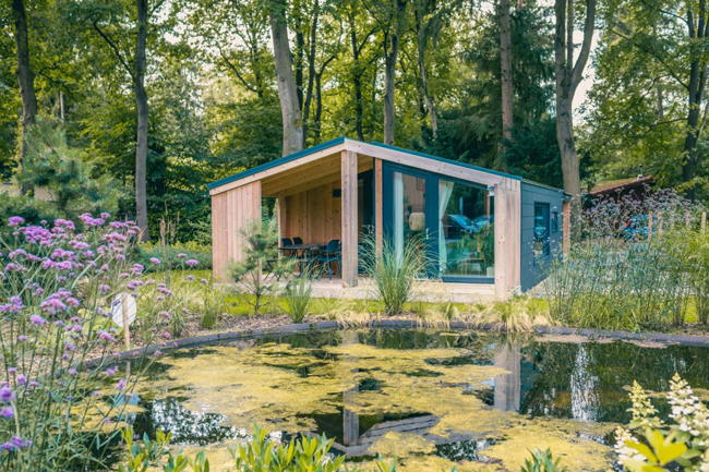 Moderne bungalow omgeven door natuur bij EuroParcs Resort De Utrechtse Heuvelrug