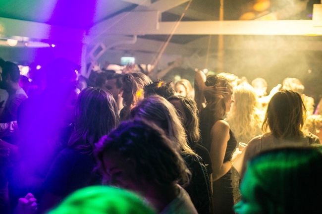 bedrijfsuitjes beachclub breez sgravenzande