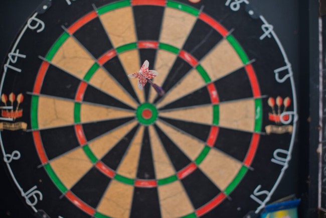 dart in bord the perfect game renesse