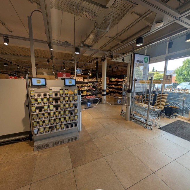 jumbo supermarkt binnenkomst zelfscanbalie versafdeling