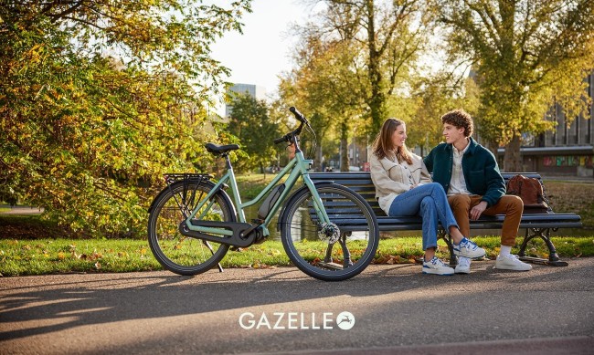 Genieten van een Gazelle e bike van Akkerdaas Tweewielers