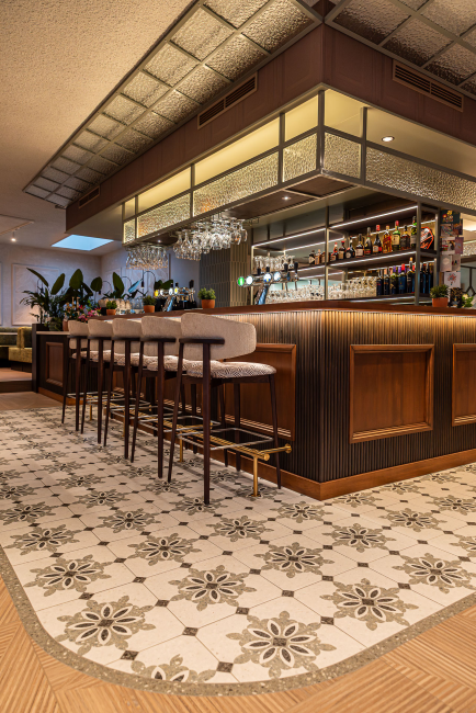 stijlvolle bar van grandcafe de hertog van nassau