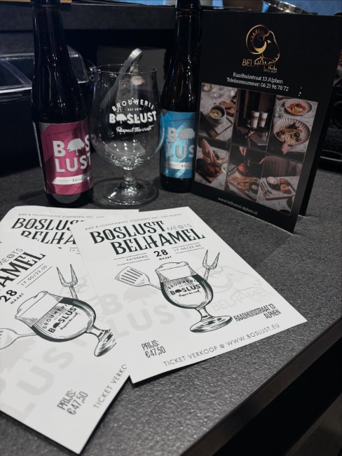 artistiek amuse schuim kruiden krokantje