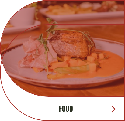 fijnproeversmenu met vlees en groenten op smaakvolle saus