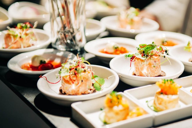 gezellige lunch bij paviljoen de duinrand